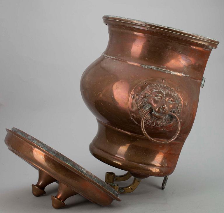 VATTENBEHÅLLARE. Empire. Koppar, 1800-talets första hälft.