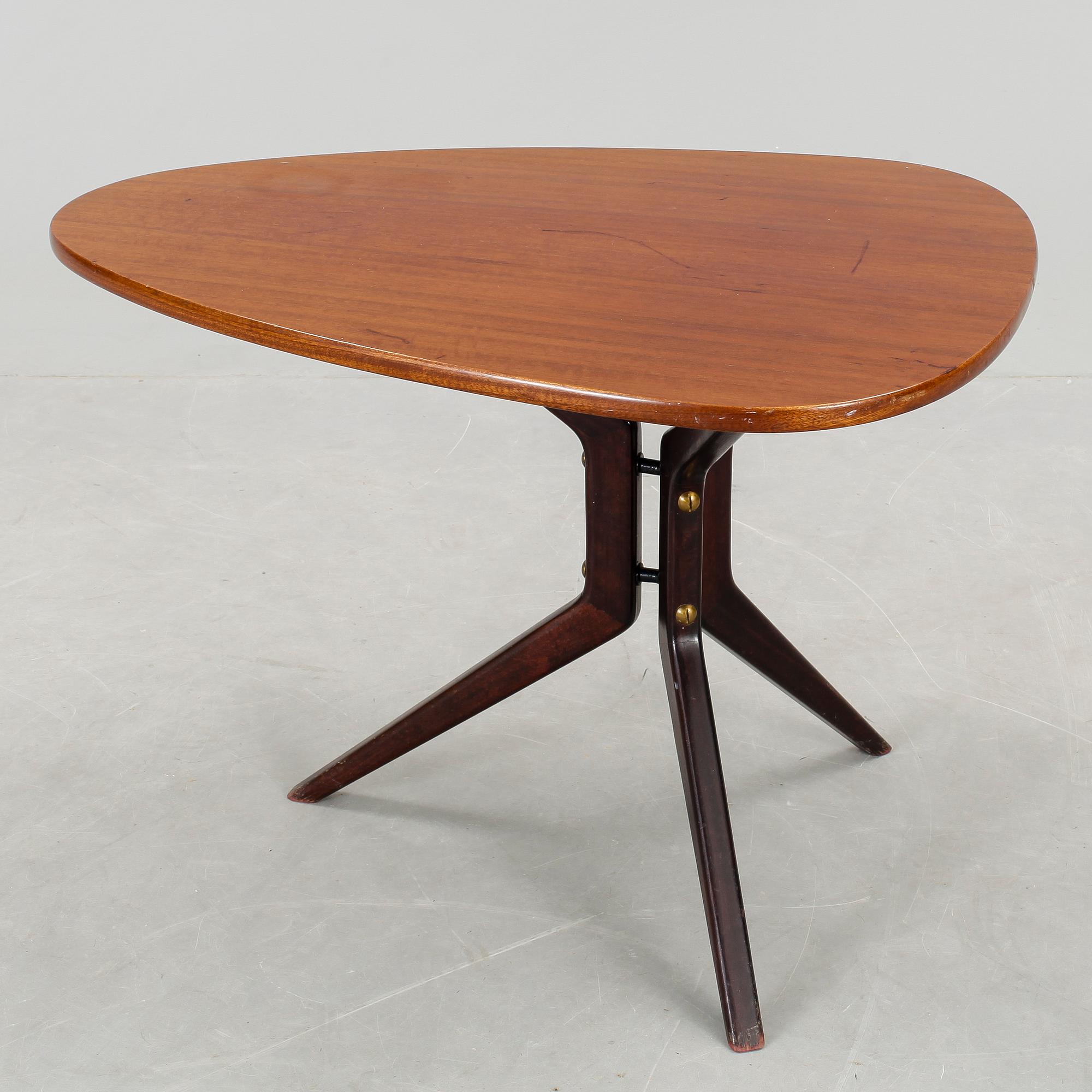 SOFFBORD, Möbelbolaget, Tranås, omkring 1900-talets mitt.