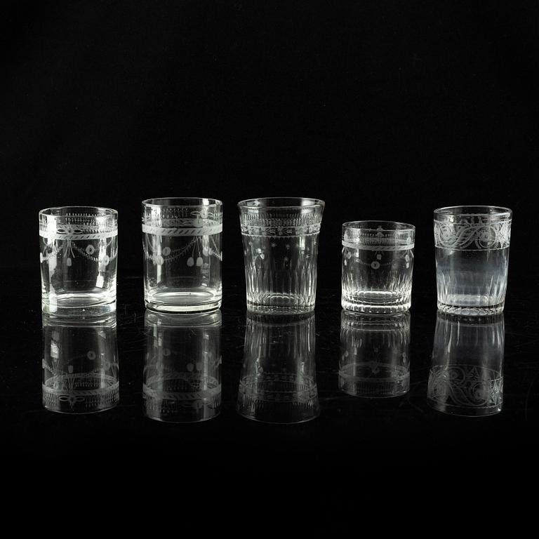 A set of 15 water glasses, 18/19th Century.