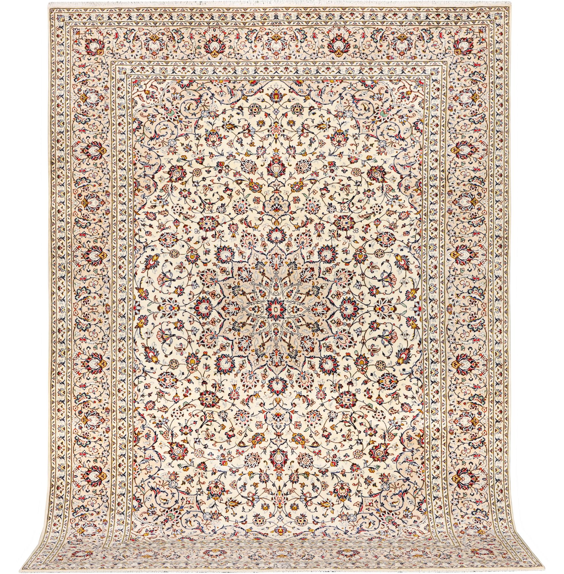 A Keshan carpet, c. 342 x 240 cm.