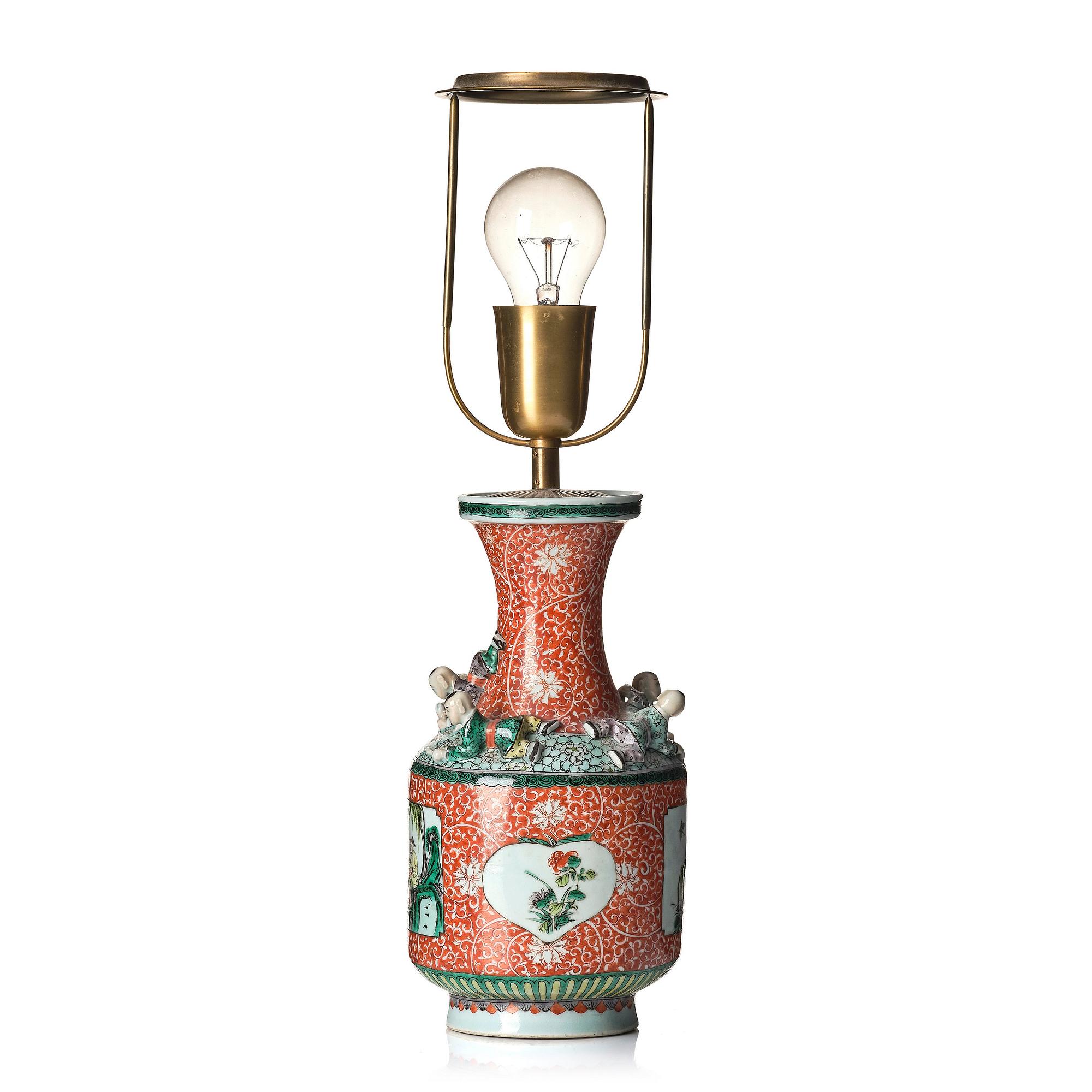 A Chinese porcelain vase, made in to a lamp, Qing dynasty.