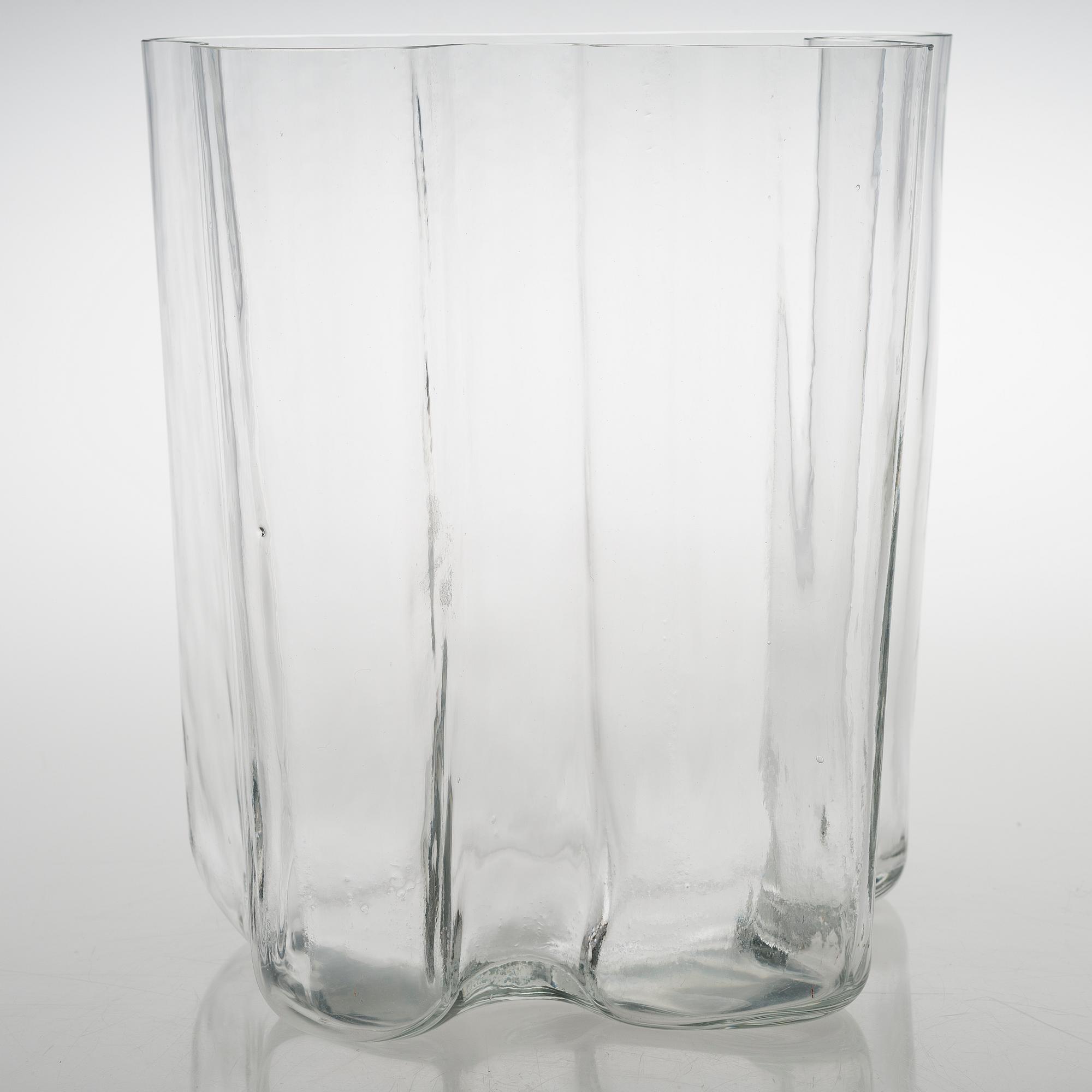 ALVAR AALTO, maljakko, 3031, Iittala 1989-1991.