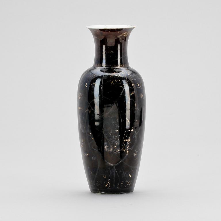 VAS, porslin, Kanxi, Kina, 1700-tal.