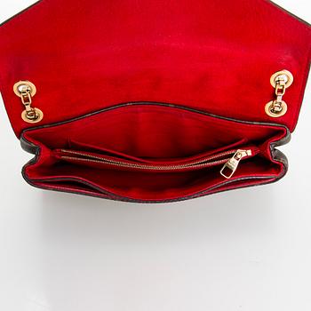 Louis Vuitton, a Monogram Canvas "Pallas Chain" bag.