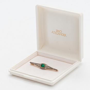 Brooch, faceted emerald, rose cut diamonds, 18K gold, A. Tillander.