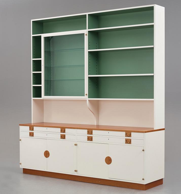 Josef Frank, bokhylla, specialversion av modell 2255, Firma Svenskt Tenn, 1960-1970-tal.