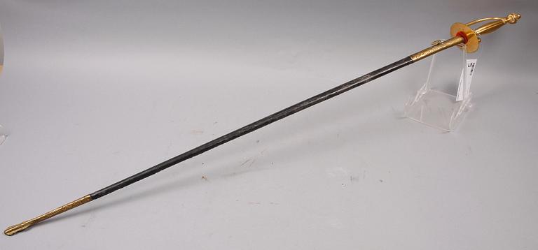 DRÄKTVÄRJA, sk studentvärja 1800-tal.