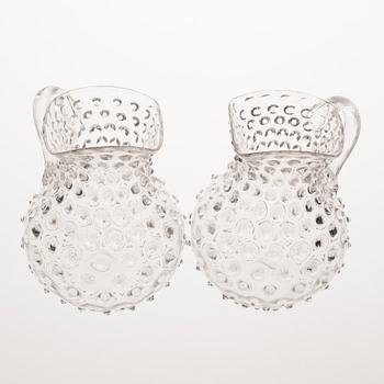 TILLBRINGARE, ett par, s.k. Hobnail pitcher, 1900-talets början.