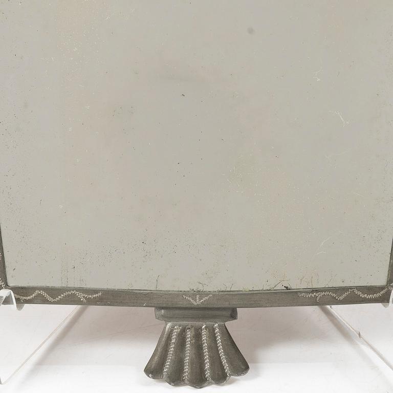 Mirror, Swedish Grace, first half of the 20th century.