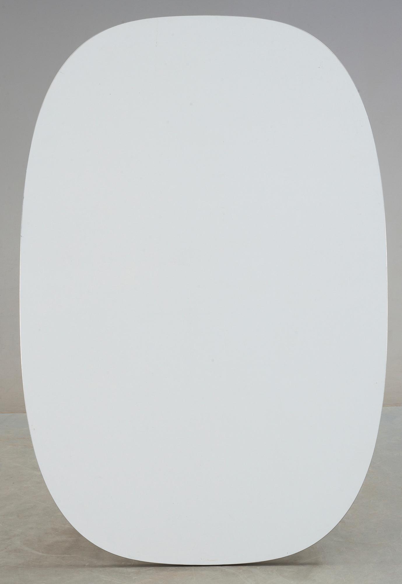 BORD, "Superellips", Bruno Mathsson och Piet Hein för Fritz Hansen.