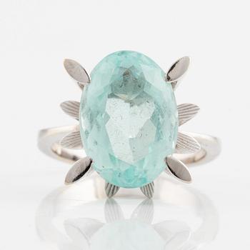 White gold and aquamarine ring.