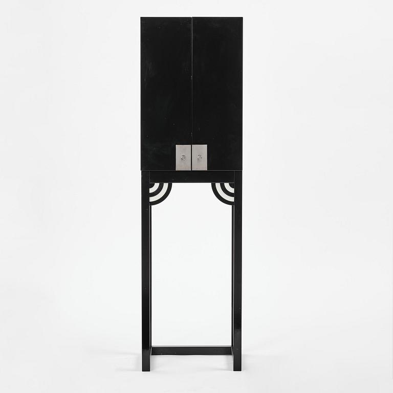 Olle Anderson, kabinettskåp, ”Little Mama”, Horreds Möbelindustri, 1981.