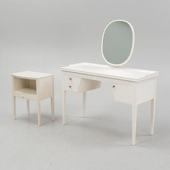 A Swedish dressing table and a bedside table, Nordiska Kompaniet, 1943.