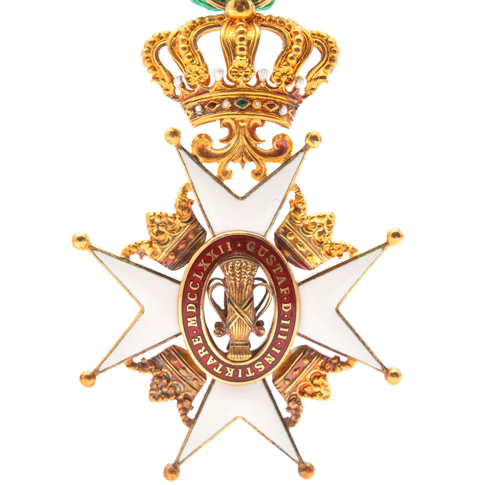 Vasa Order, Sweden, knight's badge, gold 18k. CF Carlman, Stockholm, 1946 and National Order of Merit, France, 1963.