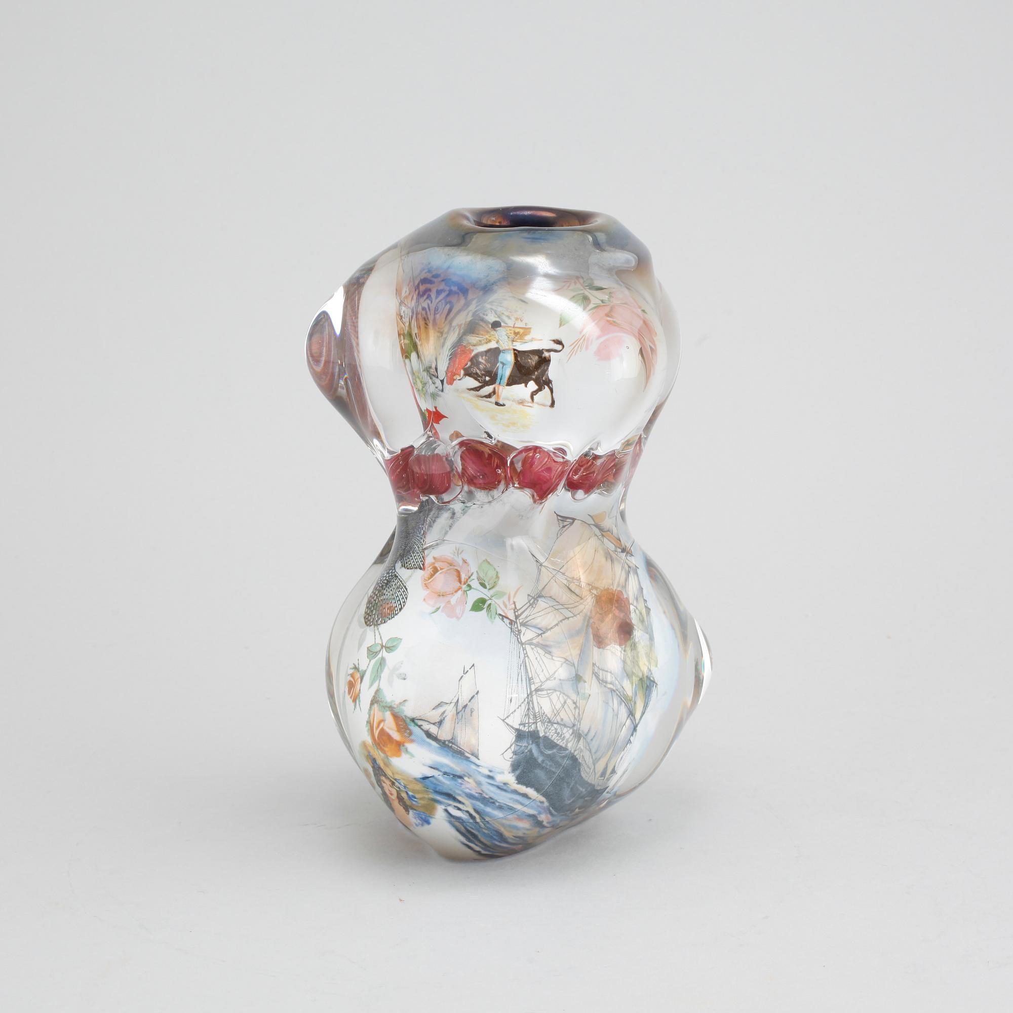 PER B SUNDBERG, a unique glass vase from Orrefors, signed, numbered and dated 2003.