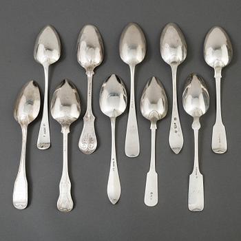A set of 10 different spoons of different nationalities.