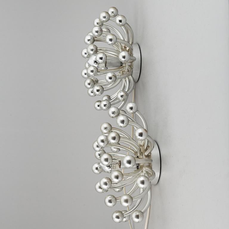 A pair of 'Pistillo' wall lamps by Valenti Italy.