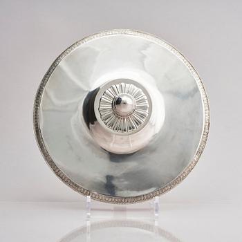 A Swiss silver tureen with lid, mark of Bossard & Sohn, 20th Century.