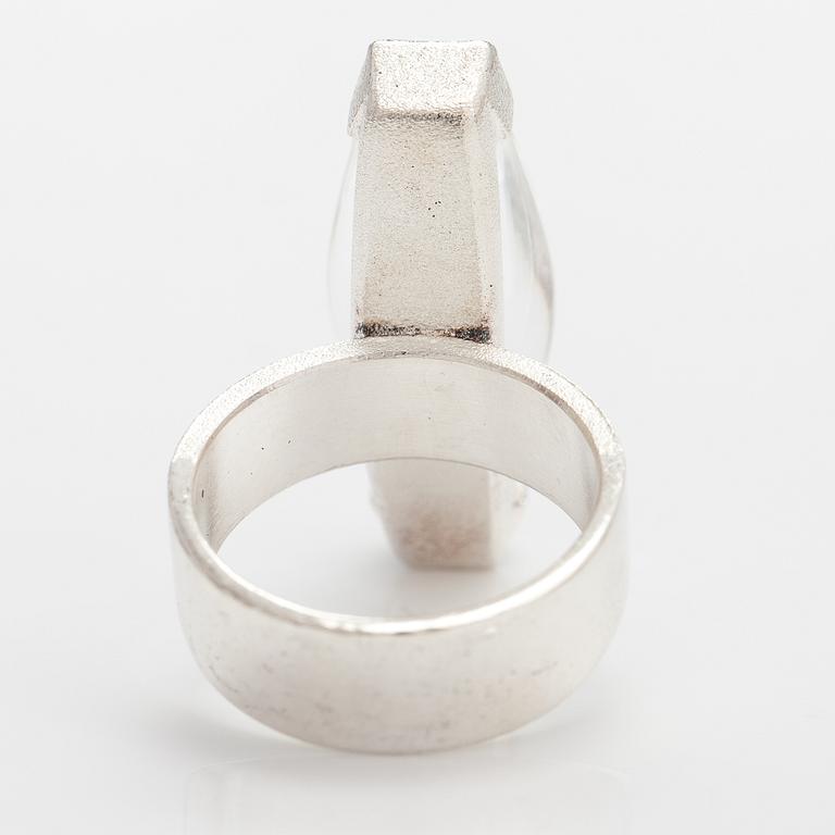 Björn Weckström, A sterling silver ring "Luminoso" with a munsteiner cut rock crystal. Lapponia 2009.