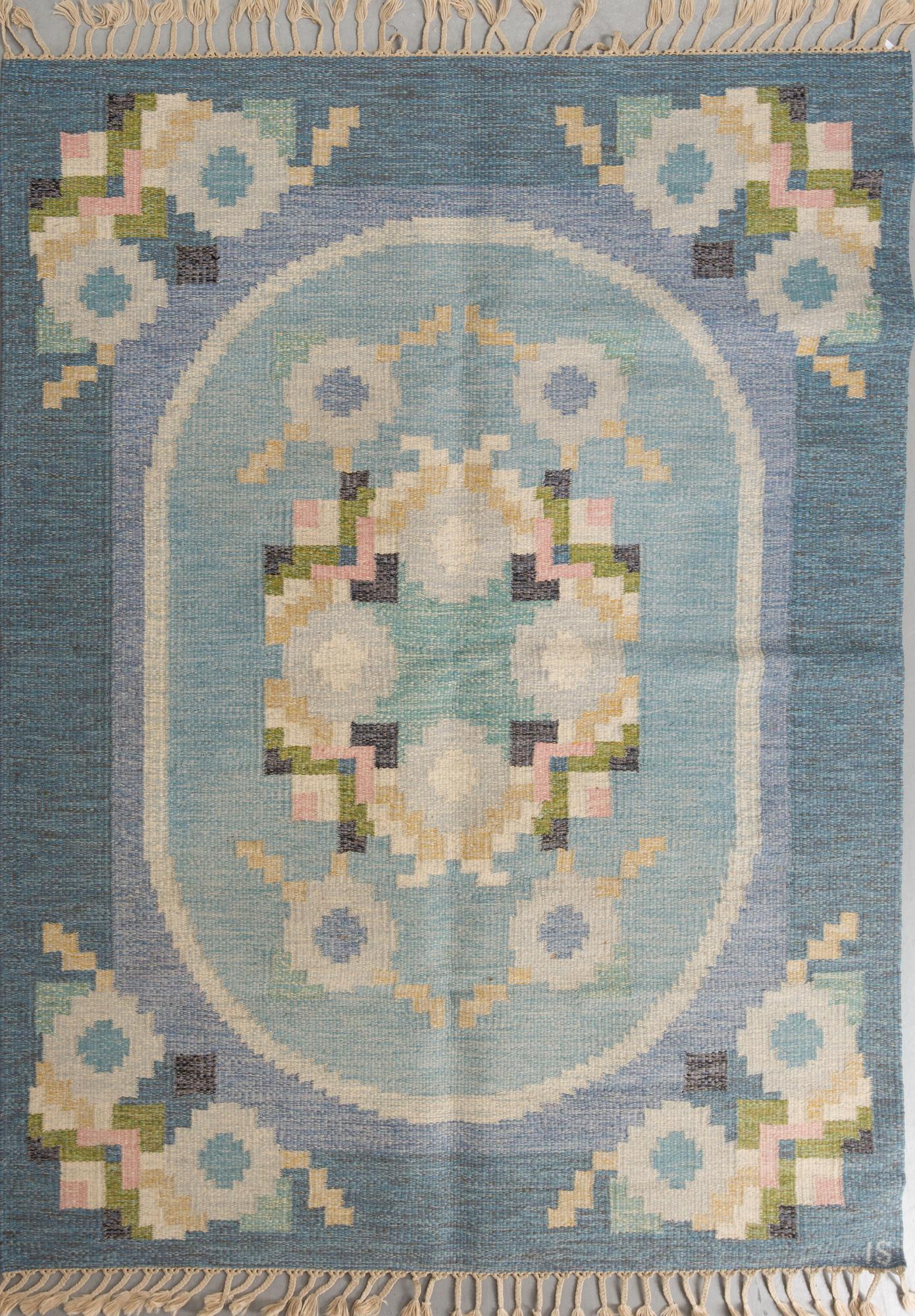 MATTA, rölakan, signerad IS (Ingegerd Silow), 1900-talets andra hälft. Ca 231 x 171 cm.