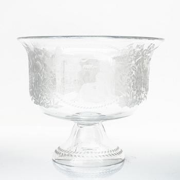 Lisa Bauer, a glass bowl, signed and numbered 160/175, Kosta, 1978.