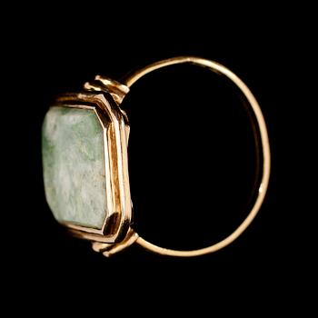 RING, 18 k guld, ABJ Stockholm. Total vikt 7 g.