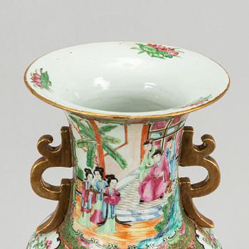 A large famille rose Canton vase, late Qing dynasty.