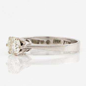 Ring, 18K white gold with brilliant-cut diamond 0.58 carat.