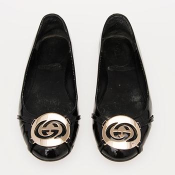 A Pair of Black Leather Ballerinas, size 40.