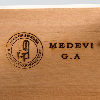 Byrå, "Medevi", gustaviansk stil, Ikeas 1700-tals serie, 1900-talets slut.