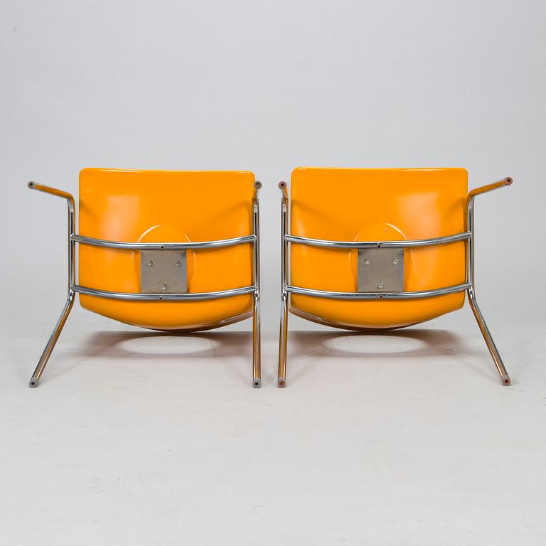 Carl Gustaf Hiort af Ornäs, stolar, 7 st, "Afo-Seat 2001", Hiort af Ornäs, SOK Rauman Tehtaat. Modellen formgiven 1971.