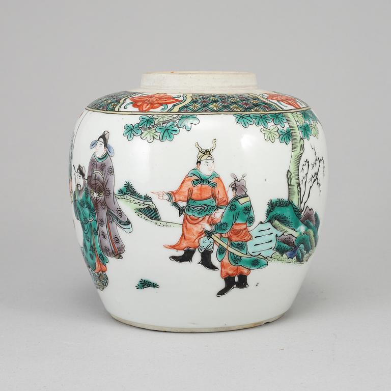 A famille verte jar, Qing dynasty, circa 1900.