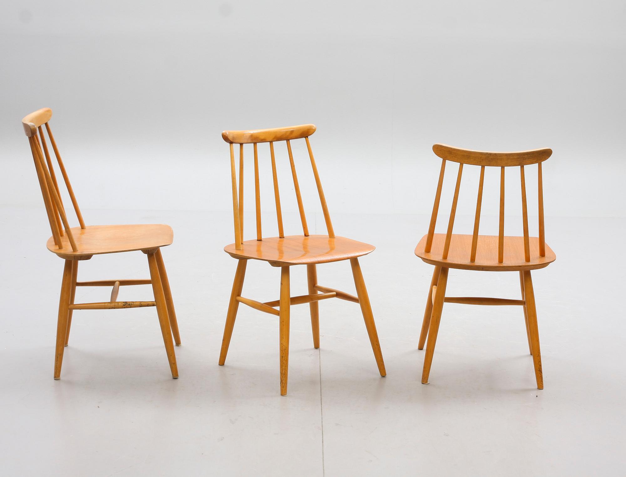 PINNSTOLAR, 3 st "Fanett", design Tapiovaara, Edsbyverken, 2 st "Nesto", Nässjö Stolfabrik, samt 2 snarlika. 1950/60-tal.