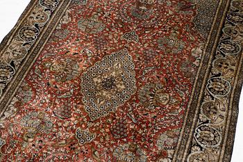 Carpet, Kashmir, approx. 205 x 138 cm.