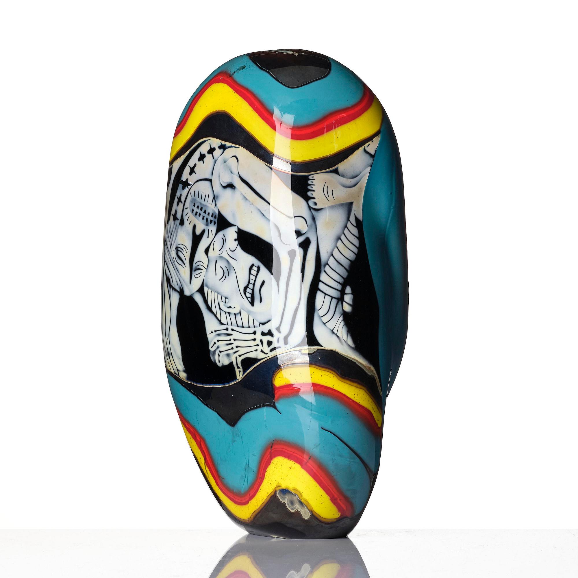 Peter Hermansson, "The Bad Hug", a unique glass vase in graal technique, BODABULLET, 2015.
