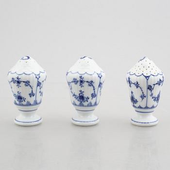 Three salt and pepper shakers, a sauce boat and a sauce tureen, "Blue Fluted"/"Musselmalet", Royal Copenhagen.