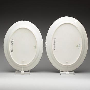 A set of two Royal Copenhagen 'Flora Danica' serving dishes, Denmark, 20th Century.