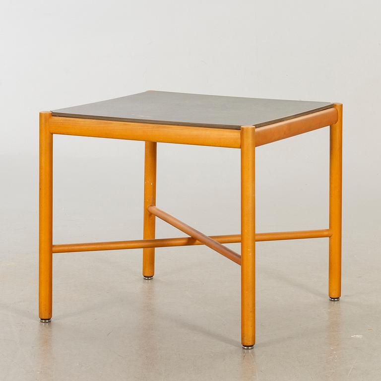 MOGENS LASSEN, matbord, stolar, 4 st, Fritz Hansen, Danmark, formgivna 1964-65.