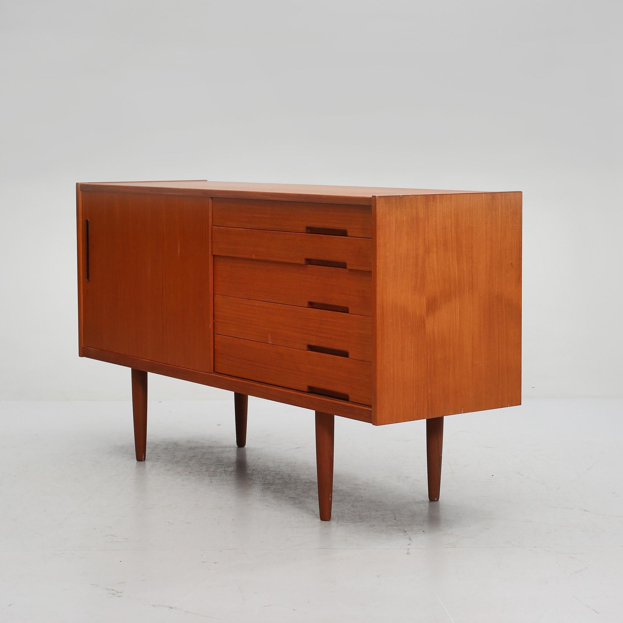 SIDEBOARD, "Lyon", Nils Jonsson, Troeds, 1950/60-tal.