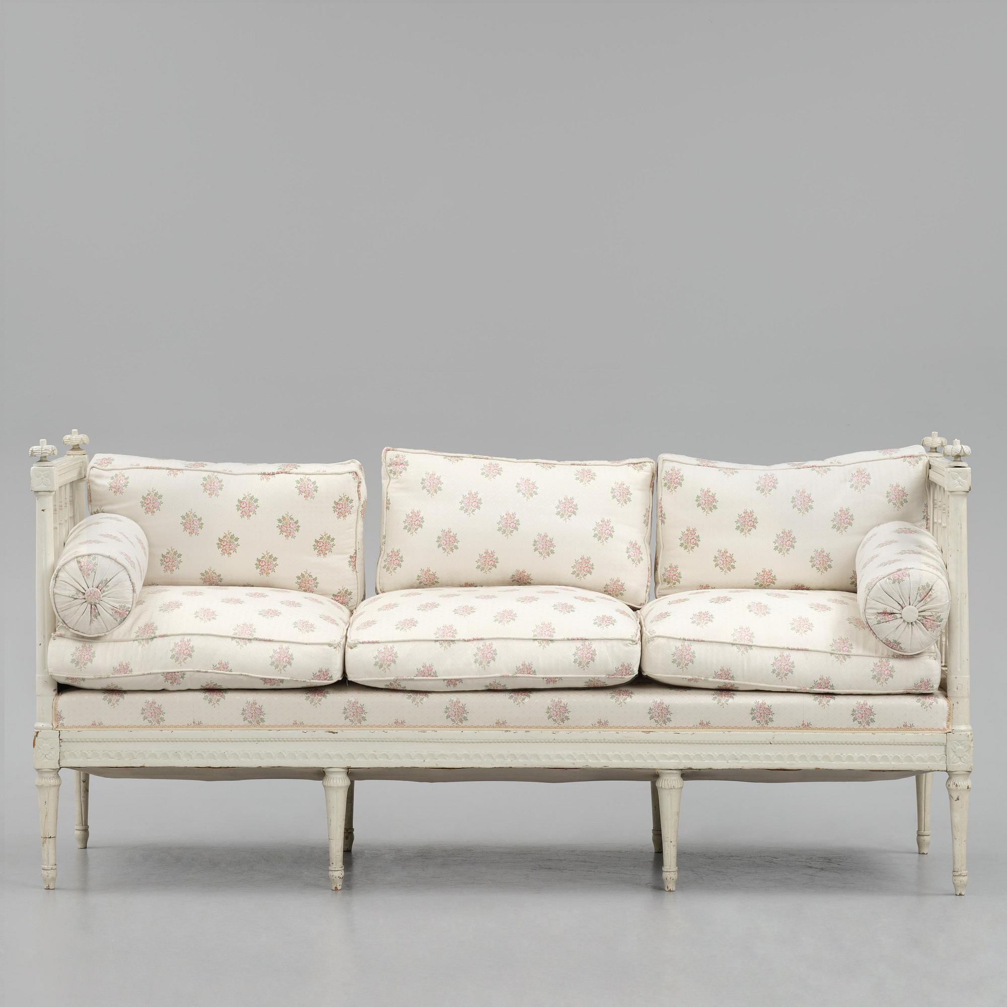 A Swedish Gustavian sofa, late 18th century.
