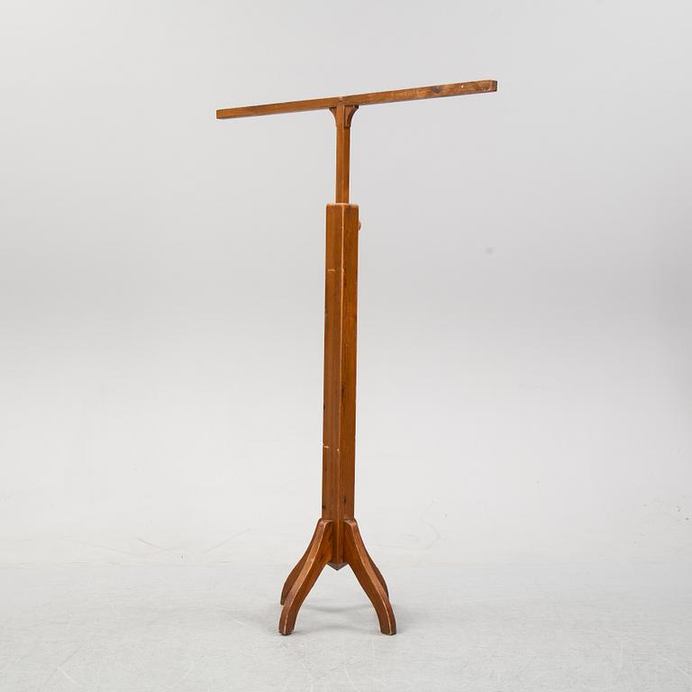 A wooden hanger, mid/second half of the 20th century.