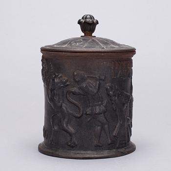 TOBAKSBURK, gjutjärn, 1800-tal.