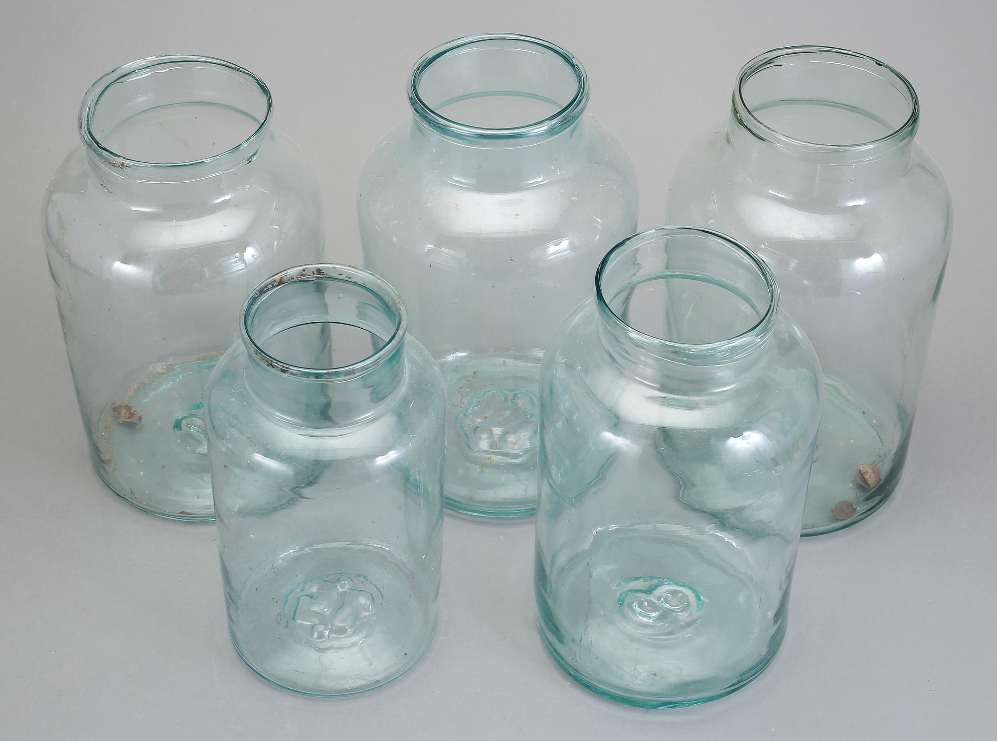 BURKAR/VASER, 5 stycken, glas, 1900-talets första hälft.
