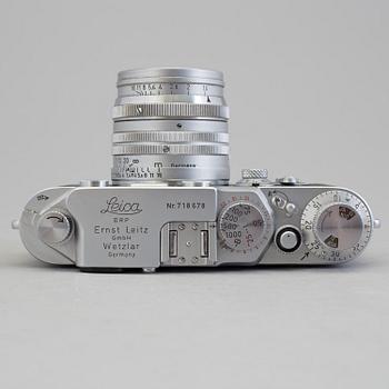 A chrome body Leica IIIf  no 718678 from 1954 with Summarit f=5 cm 1:5,5.