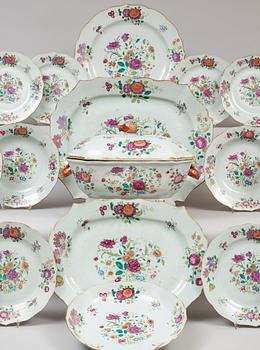 A famille rose 17 part dinner service, Qing dynasty, Qianlong (1736-95).