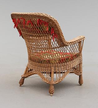 FÅTÖLJ, 1900-talets mitt.