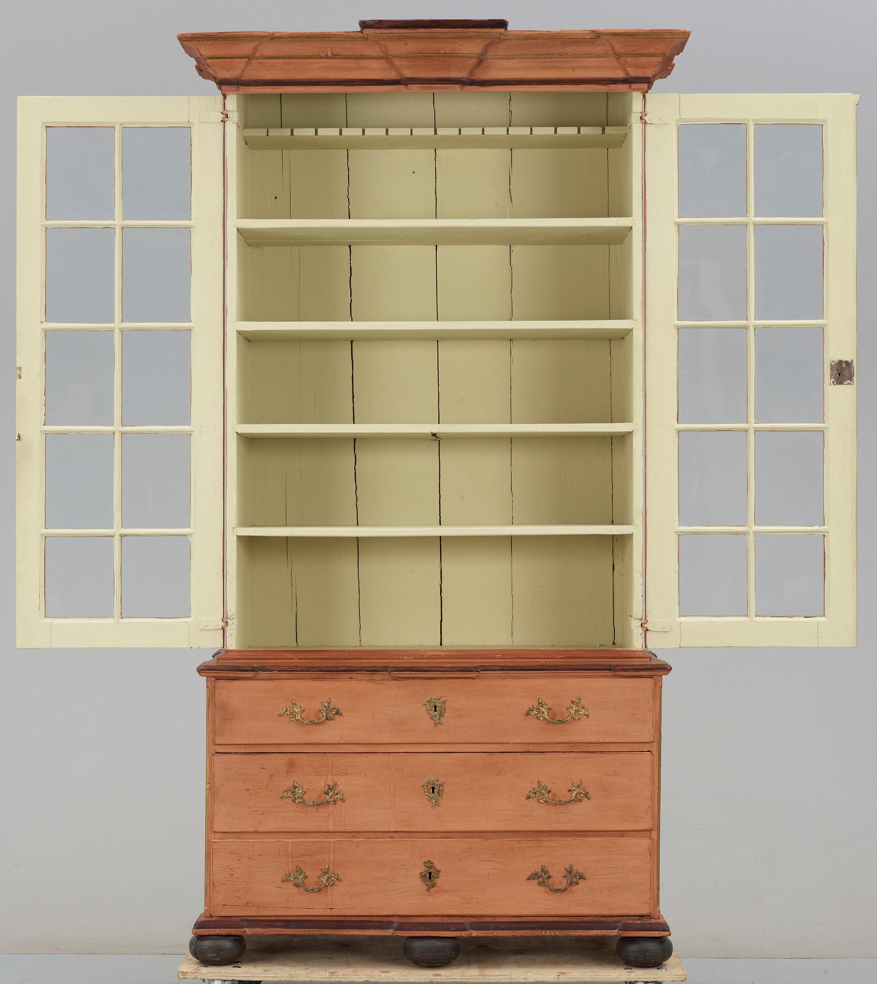 SALSSKÅP, gustavianskt, 1700-talets andra hälft.