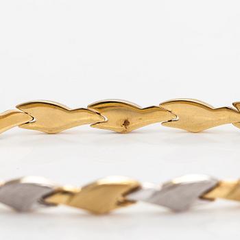 A 14K gold necklace and bracelet.