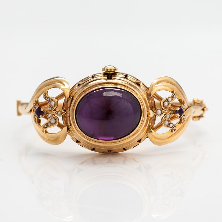 Armband/armbandsur, örhängen och brosch, 18K guld, ametister, syntetiska korunder och odalde pärlor.