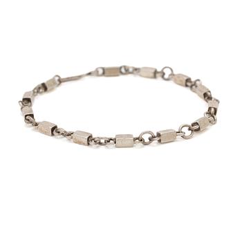 Wiwen Nilsson, Bracelet, sterling silver, Lund, 1945.